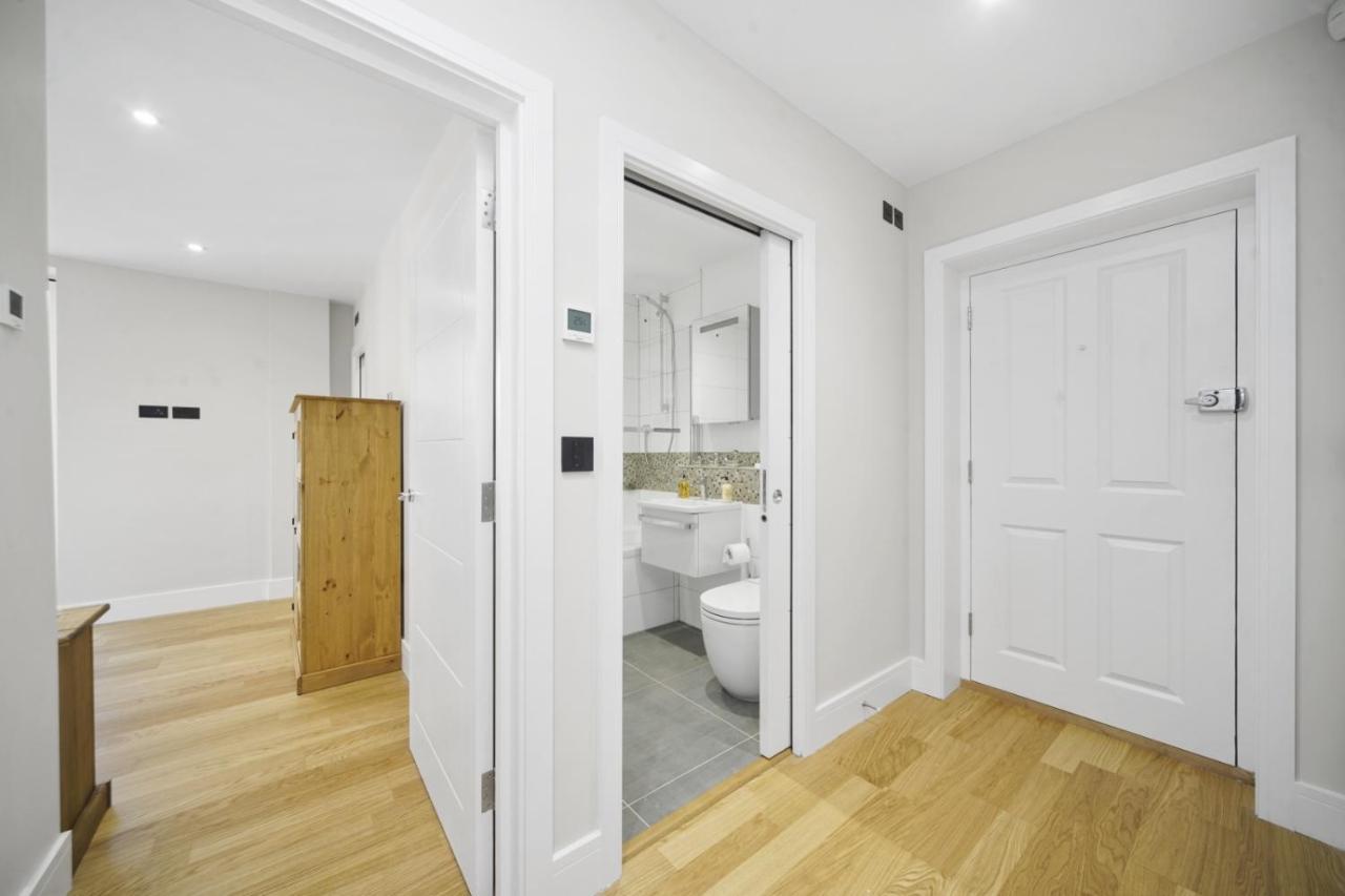 Flat 1 Bridge House Lejlighed Staines-upon-Thames Eksteriør billede