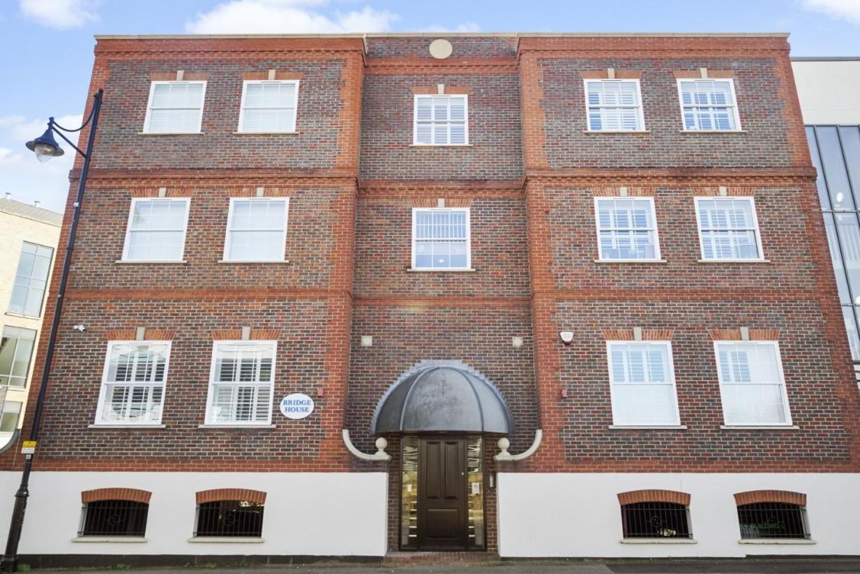Flat 1 Bridge House Lejlighed Staines-upon-Thames Eksteriør billede